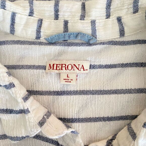 Merona Women's L Sleeveless White Blue Striped Semi Sheer Button Down Blouse - Picture 5 of 6